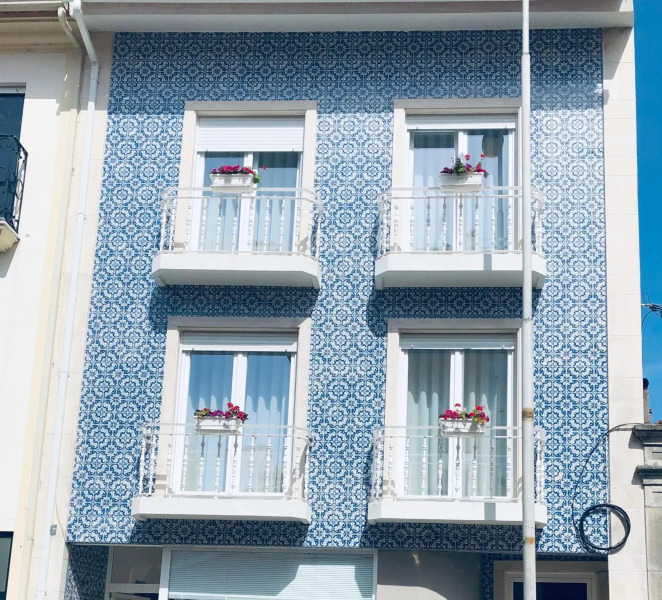 Central Tiled Apartment