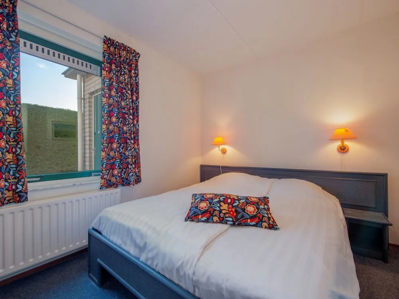 Detached, Well-kept Holiday Home With Wifi, Beach at 500 m