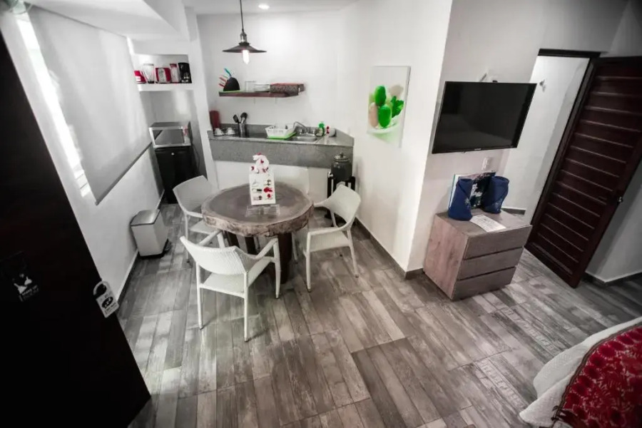 Hotel Paradise Suites