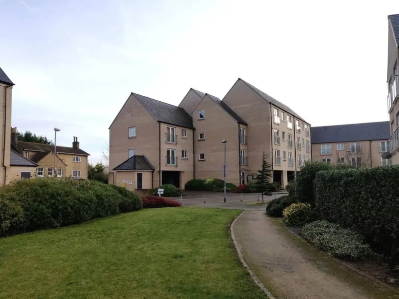 Penthouse Apartment Little Paxton - 47 Skipper Way