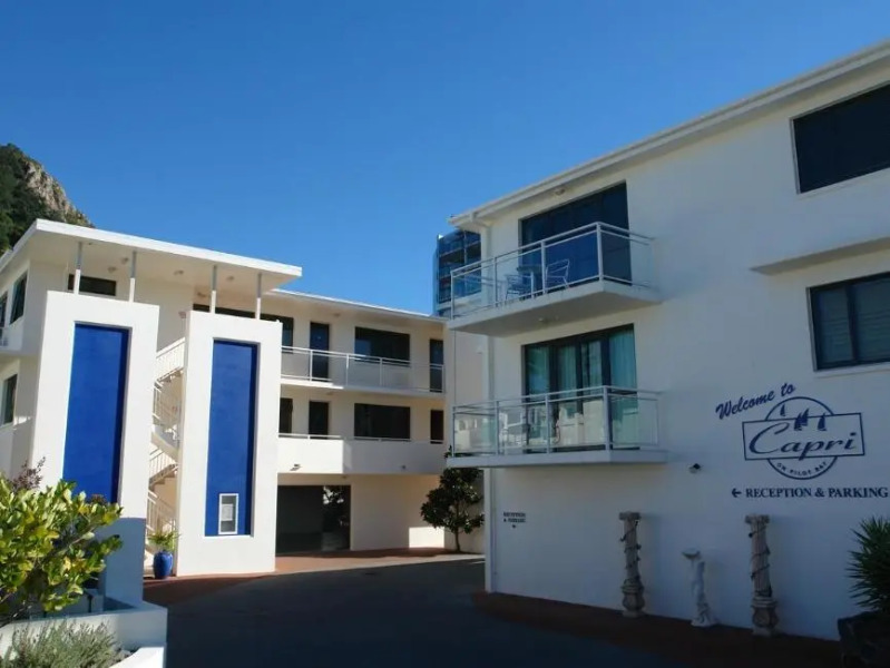 Capri on Pilot Bay Apartment