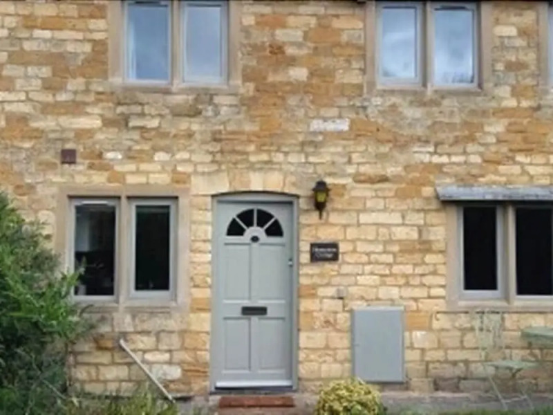 Honeystone Cottage, MORETON IN MARSH