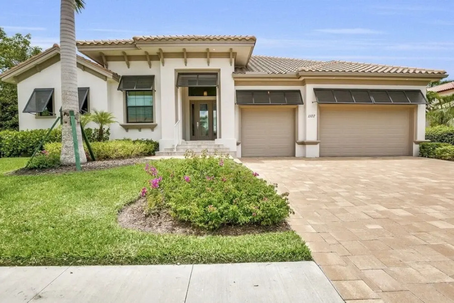 Breakwater Home #54005