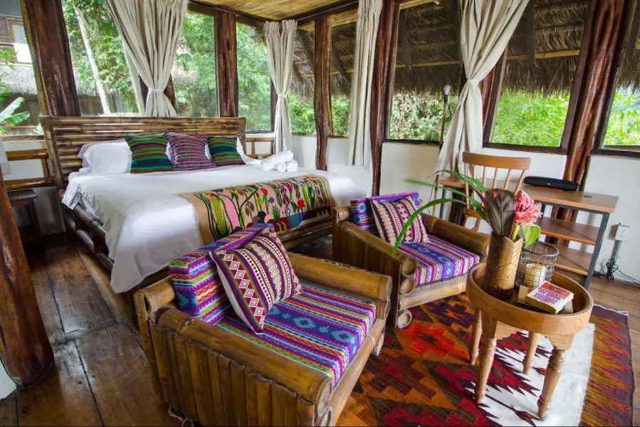 Socia/tel Amazon Tena