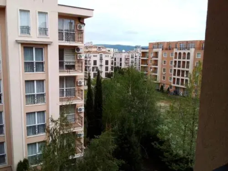 Sunny View Apartment