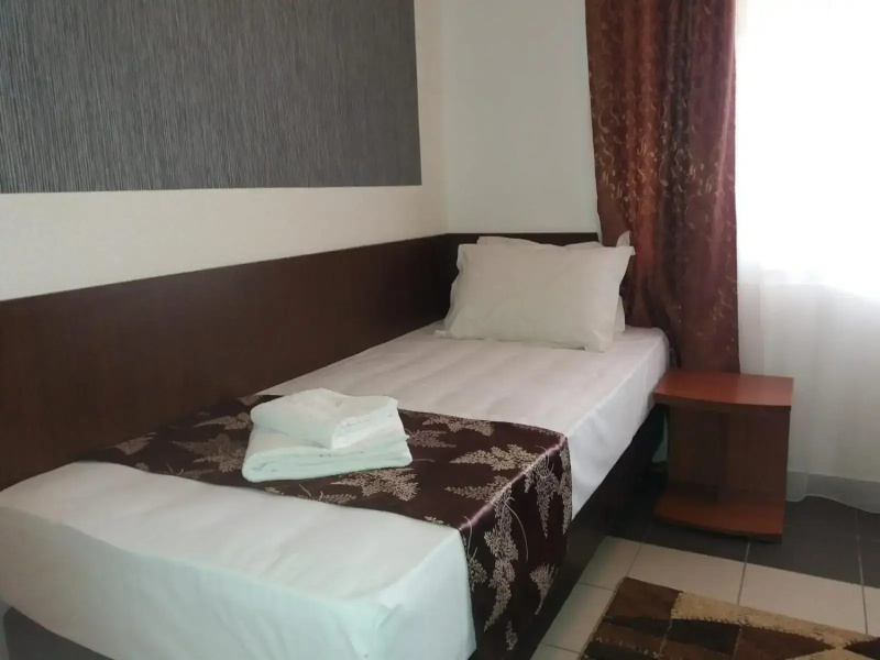 Hotel Tranzzit