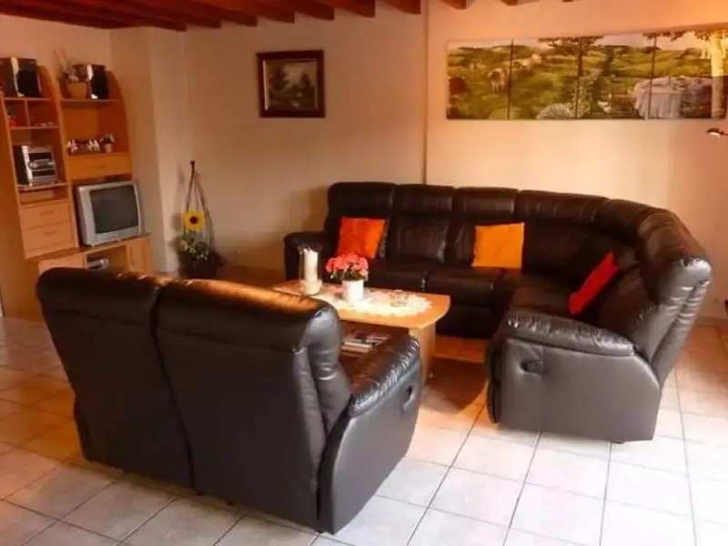 Elegant Home With Sauna