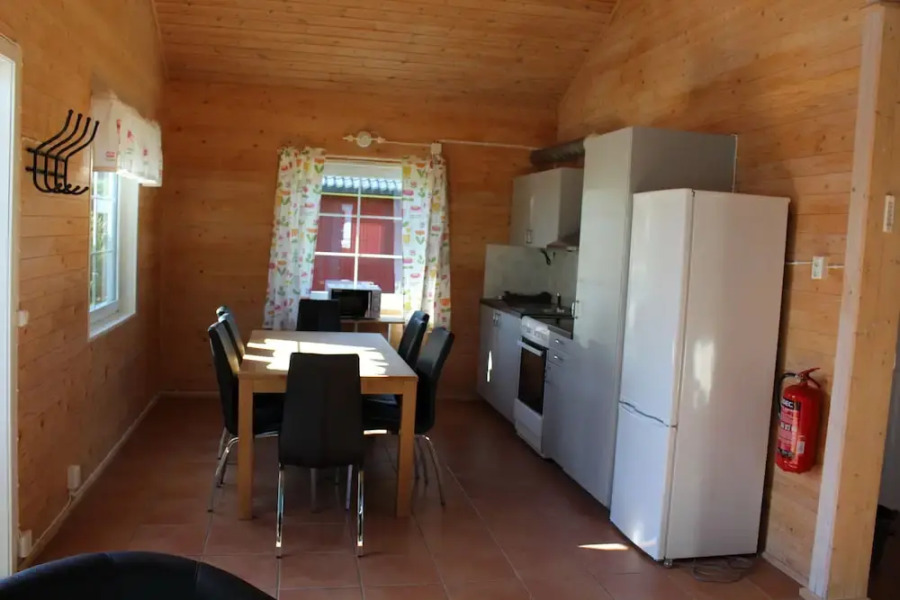 Semesterbyn Kåranäs