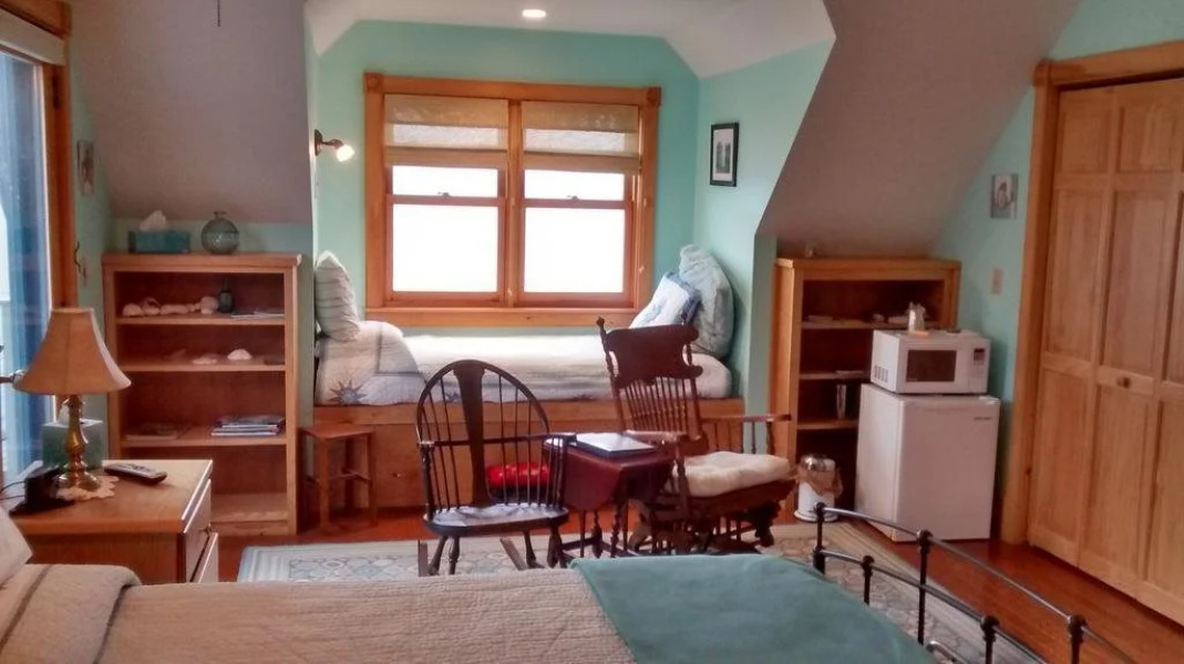 Wave Walker Bed and Breakafast