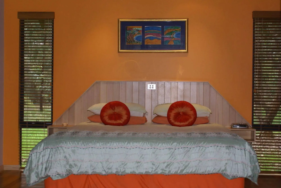 Ellensbrook Cottages