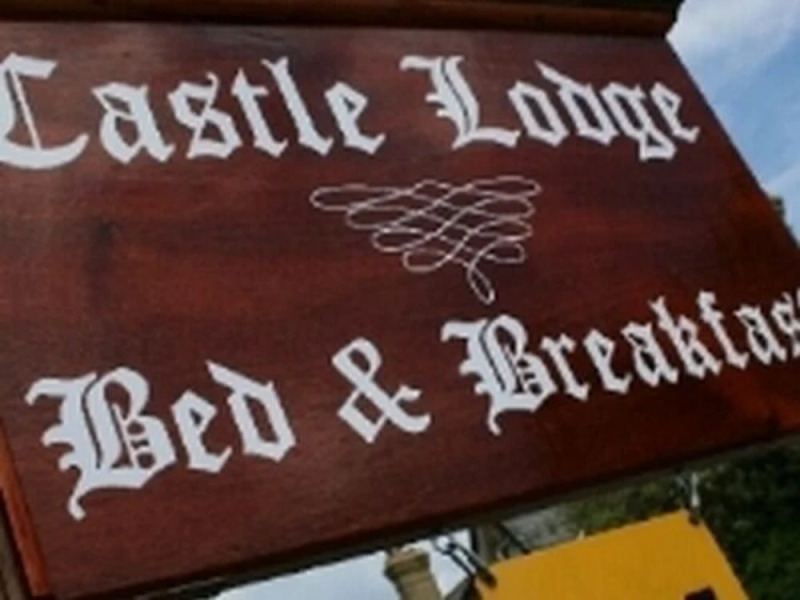 Castle Lodge Guest House