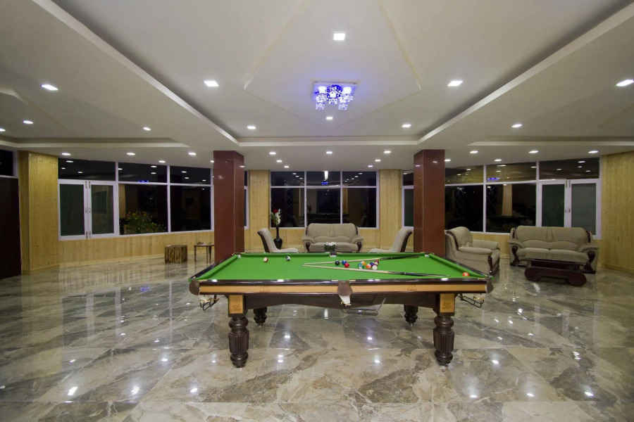 Snow Touch Resort (Shri Nath Group)