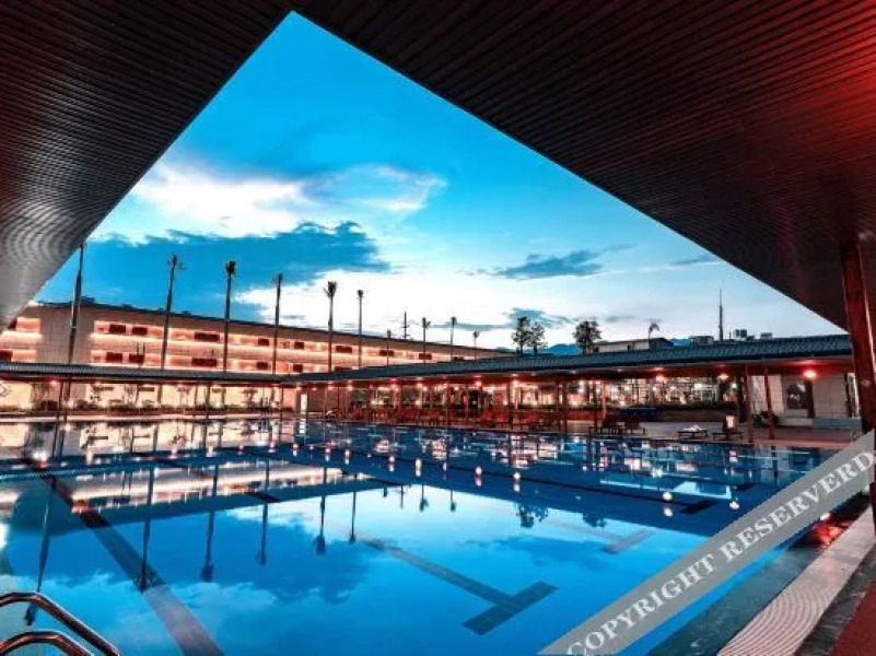 Tanghai Holiday Hotel