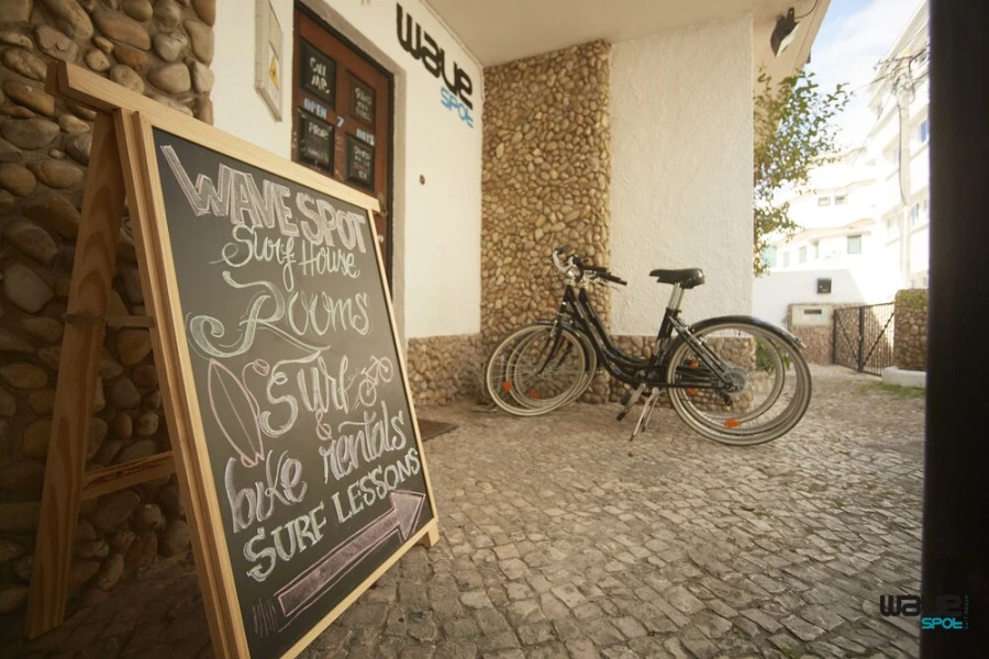 Wavespot Surfhouse