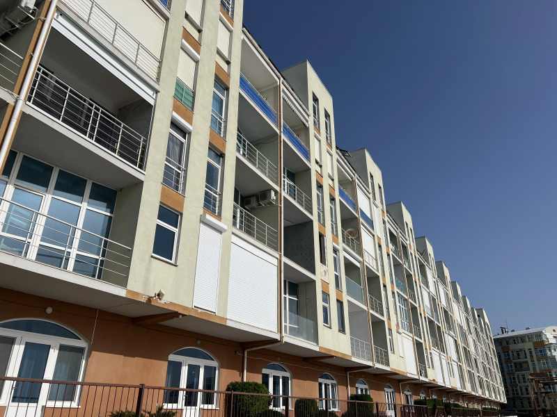 Альмари (Гурзуф)