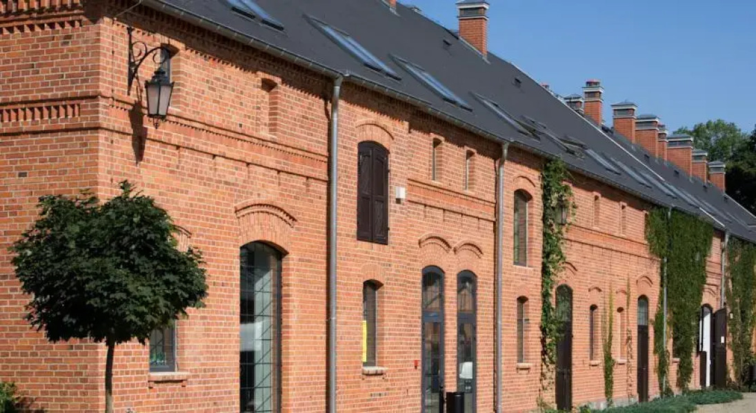 Pałac Mierzęcin Wellness & Wine Resort