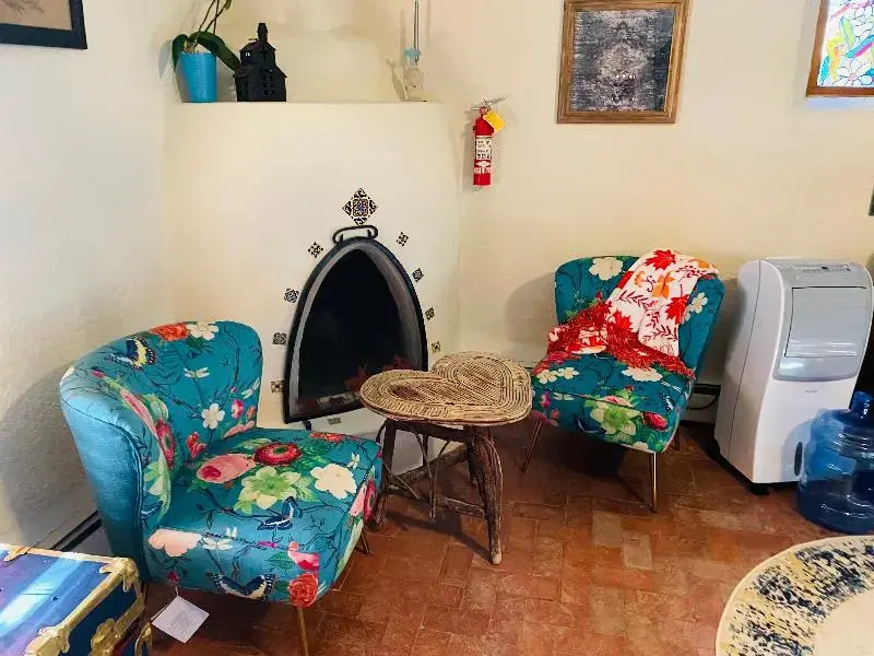 Loba Luna Bed and Breakfast, LLC