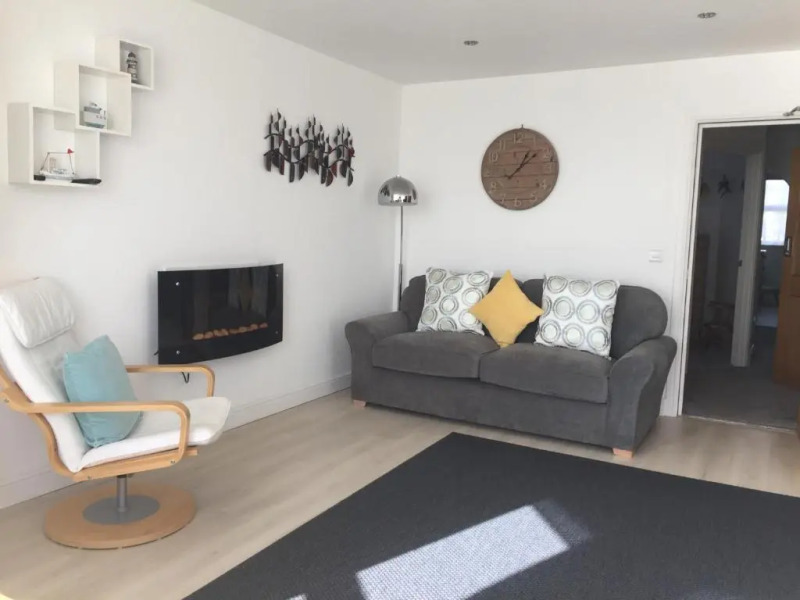 Marine Terrace Apartments