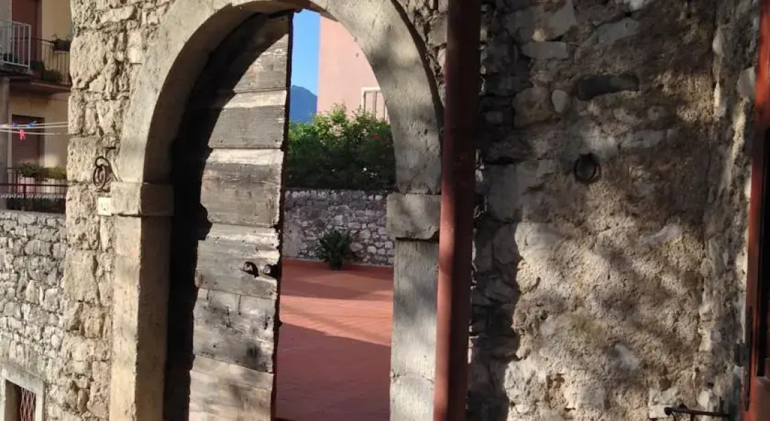 Domus Antiqua