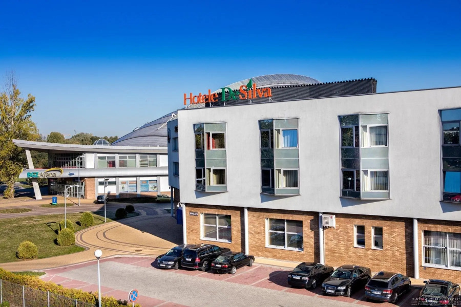 Hotel Victor Pruszków DeSilva