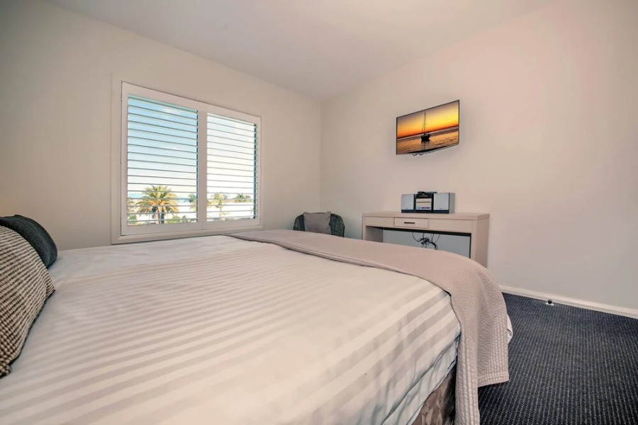 Pacific Blue Apartment 278, 265 Sandy Point Road