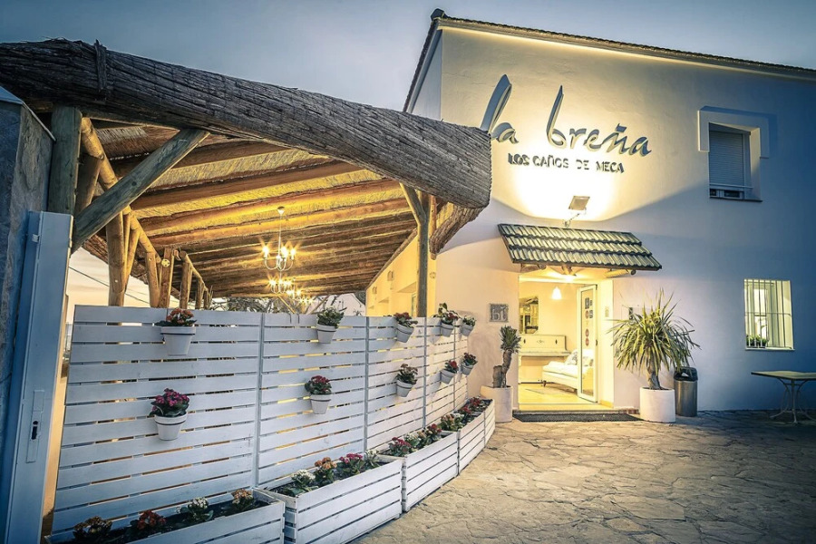 Hostal Restaurante Tarín