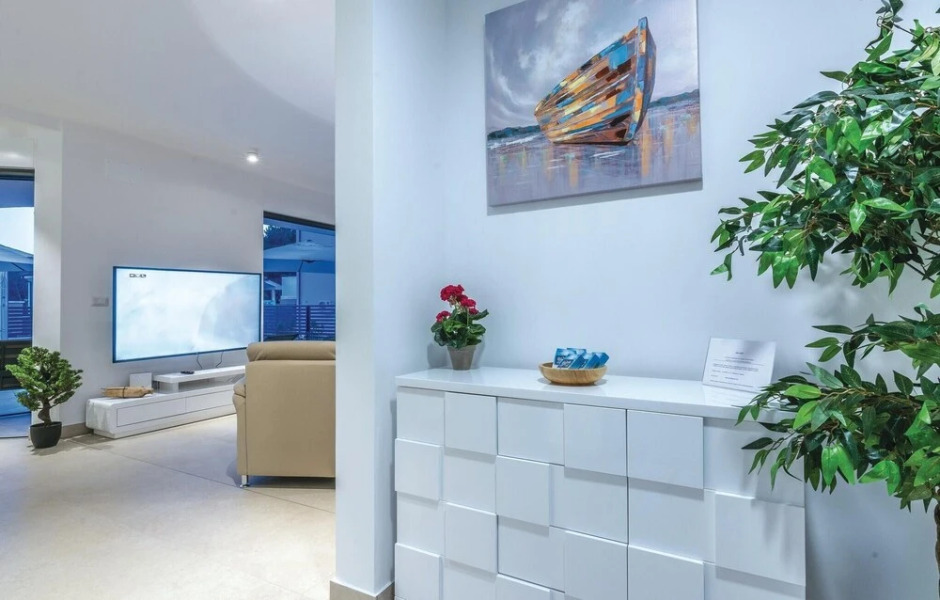 Beautiful Home in Biograd With 5 Bedrooms, Wifi and Outdoor Swimming Pool