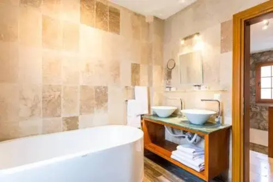 The Cloisters Upper House