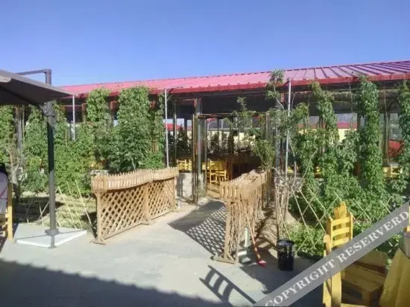 Shapotou Yanran Hostel