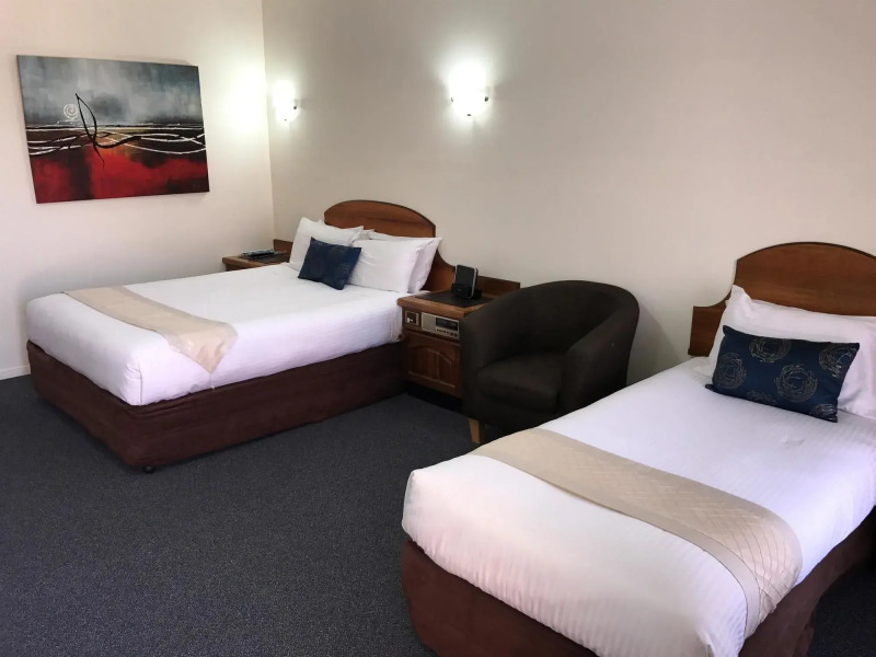 Best Western Heritage Motor Inn