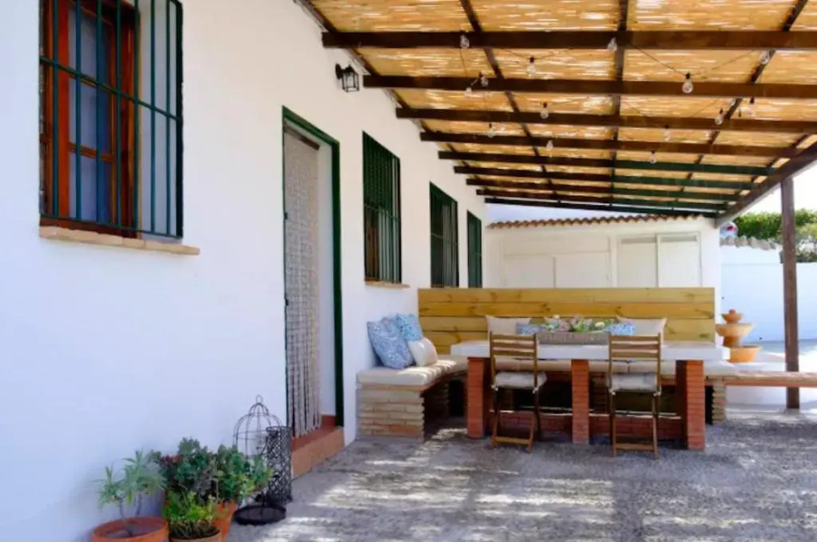 Holidays2Alozaina Villa private pool, BBQ in nice countryside