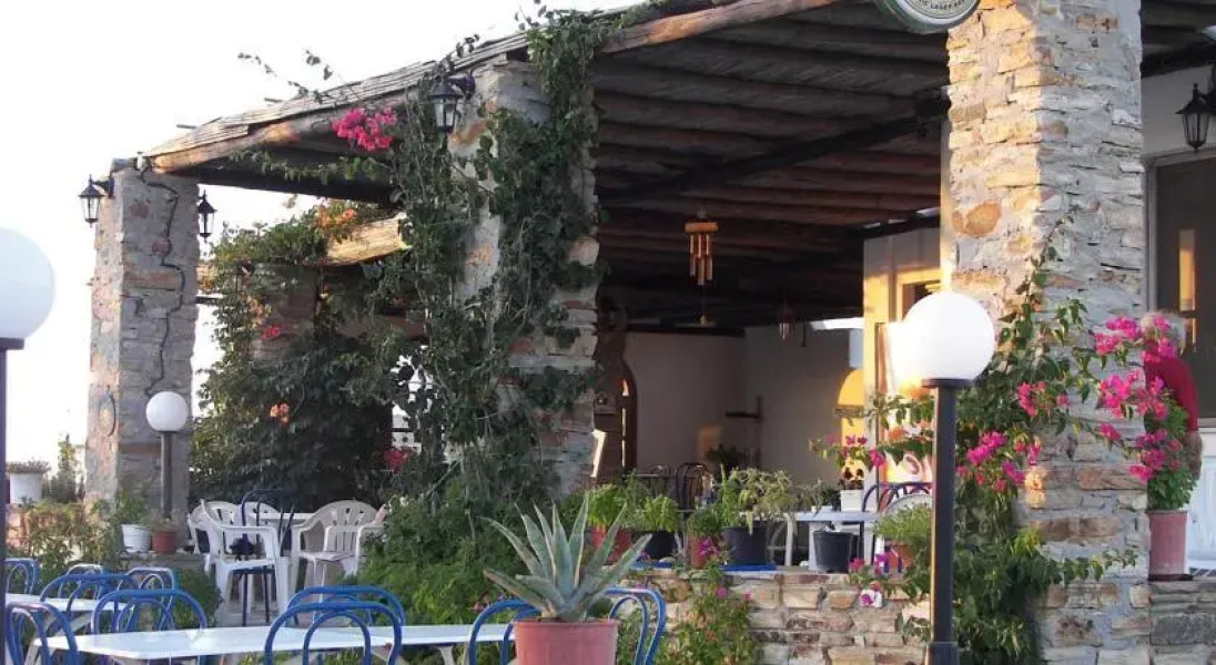 Hippocampus Club Naxos