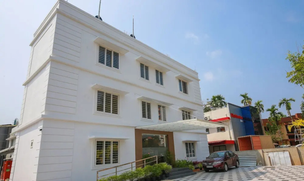 Treebo Trend Phoenix