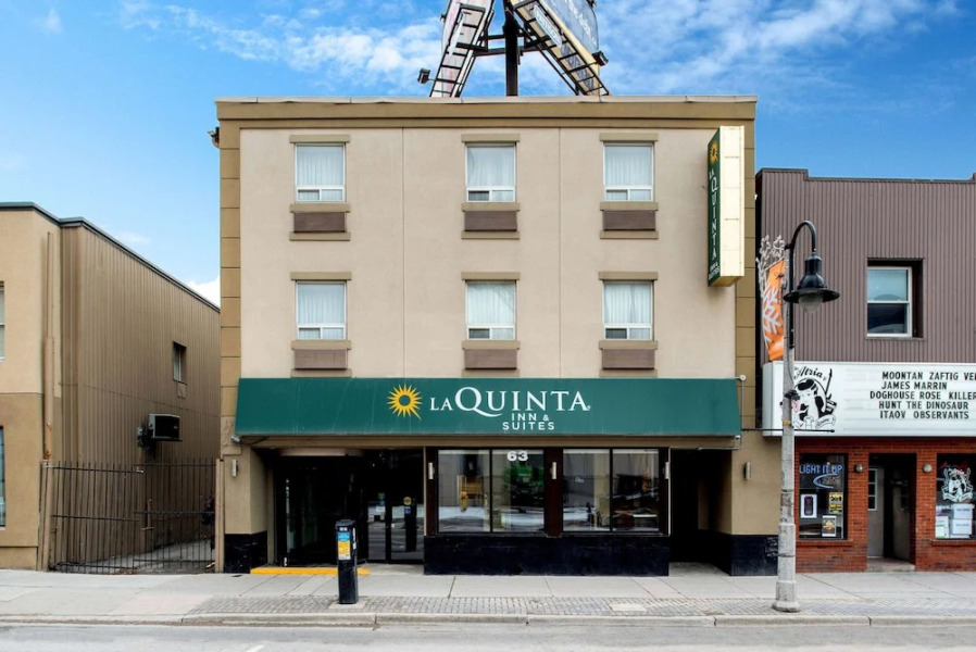La Quinta Inn & Suites Oshawa