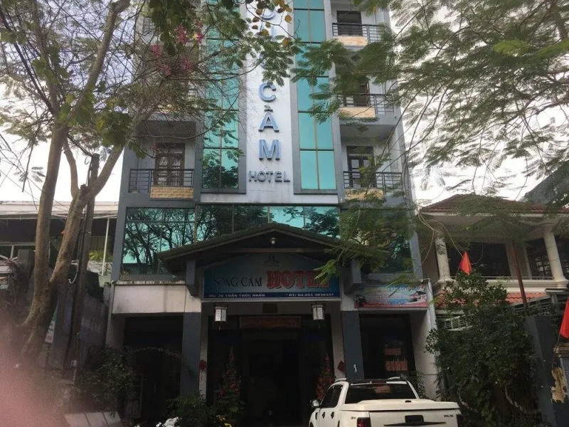 Song Cam (Peaceful Bird) Hotel