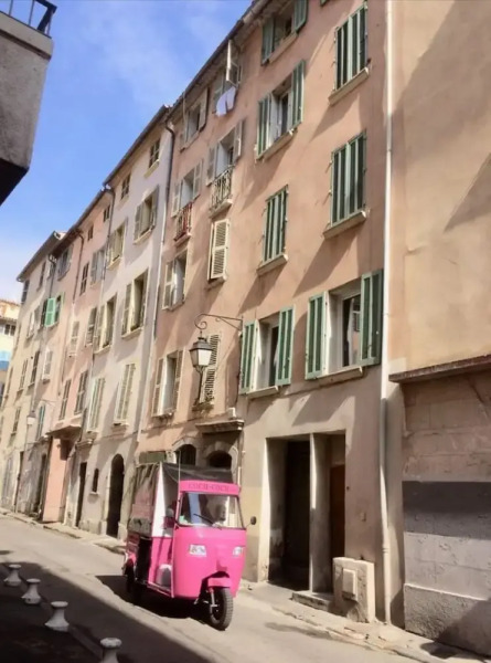 Apartment with One Bedroom in Toulon, with Wifi