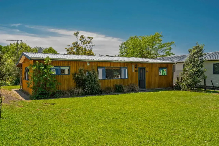 Sundaze - Hahei Holiday Home