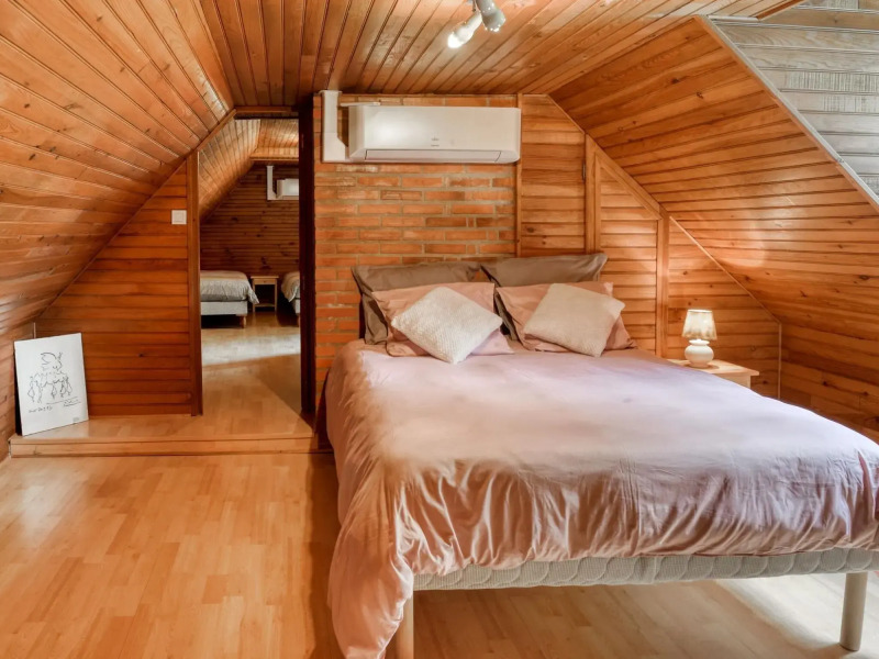 Peaceful Holiday Home in Teillots with Private Pool