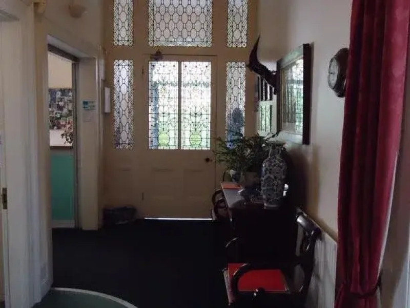 Cary Court - Guest House