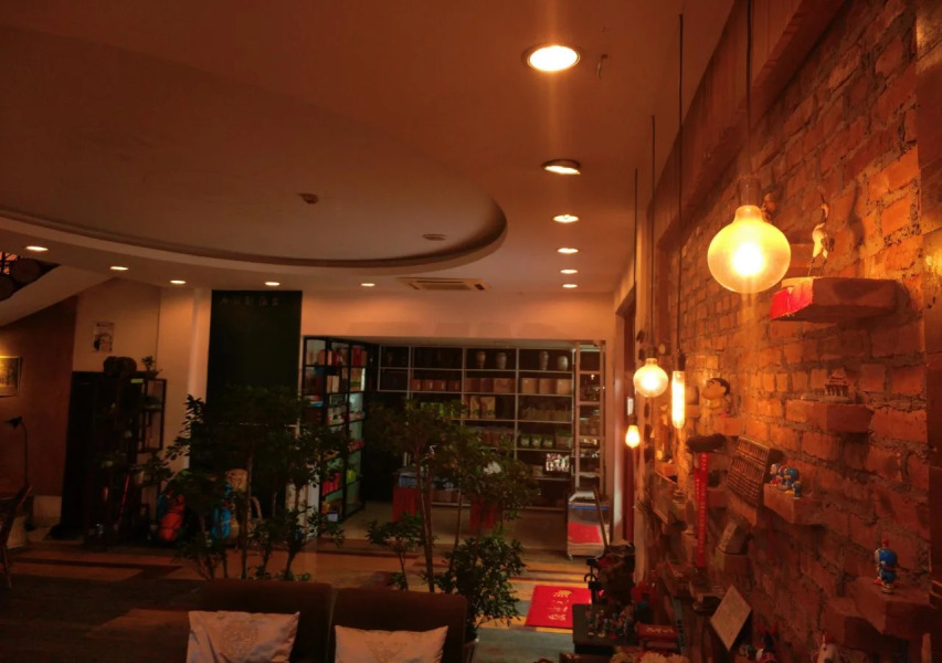 Cather Of The Light Youth Hostel