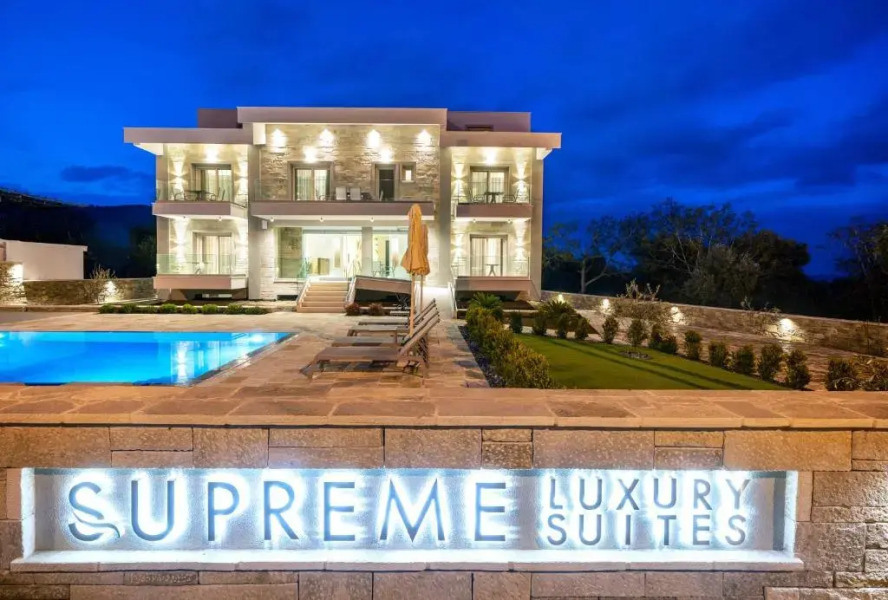 Supreme Luxury Suites