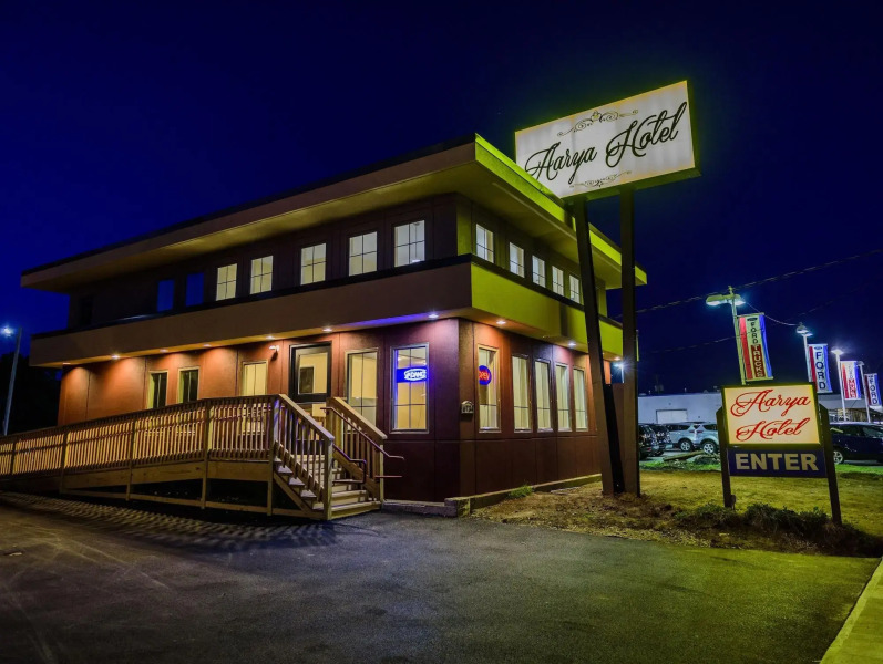 AArya Hotel By Niagara Fashion Outlets