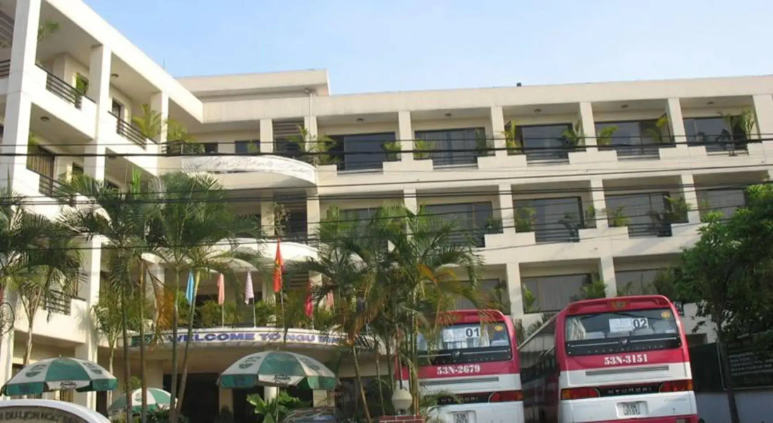 Ngu Binh Hue Hotel