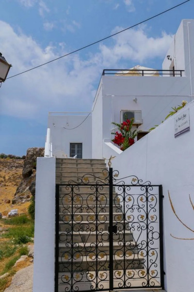 St. Paul’s Bay View Suites