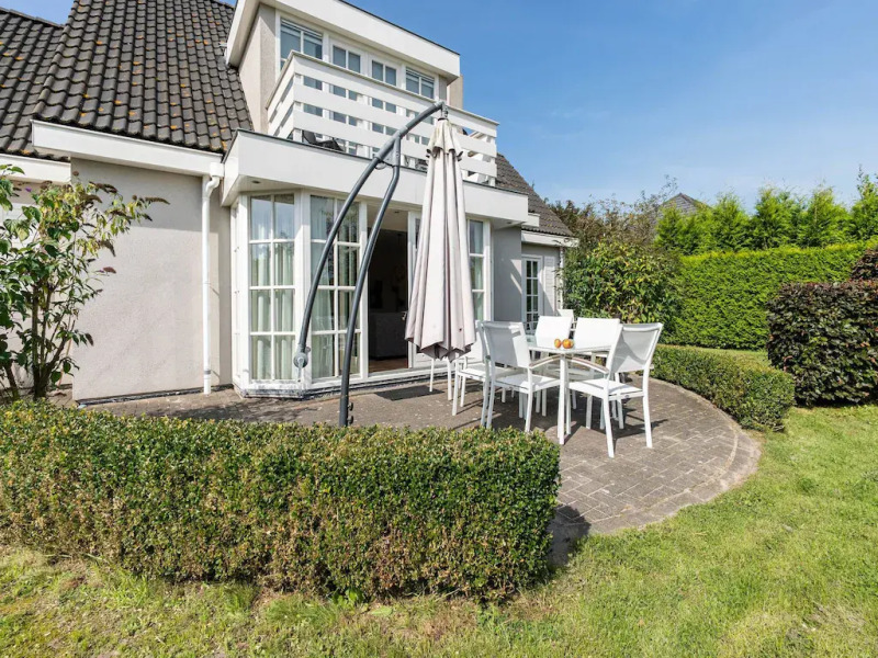 Exclusive Villa in Zeewolde With a Terrace