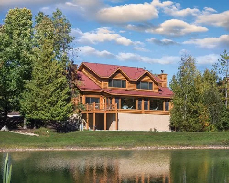 Shell Vacations Club @ Little Sweden, Fish Creek, USA