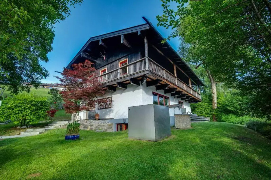 Idyllisches Ferienhaus mit 4 SZ, Sauna, Fitness & Panoramablick