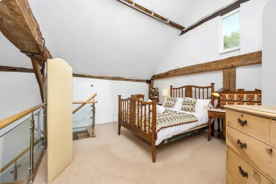 The Barn Stoaches Farm