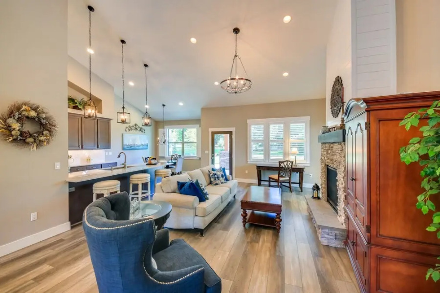 Modern Sandpoint Home w/ Lake Pend Oreille View!