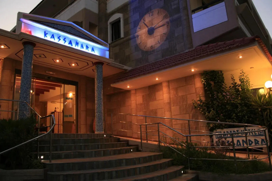 Kassandra Hotel